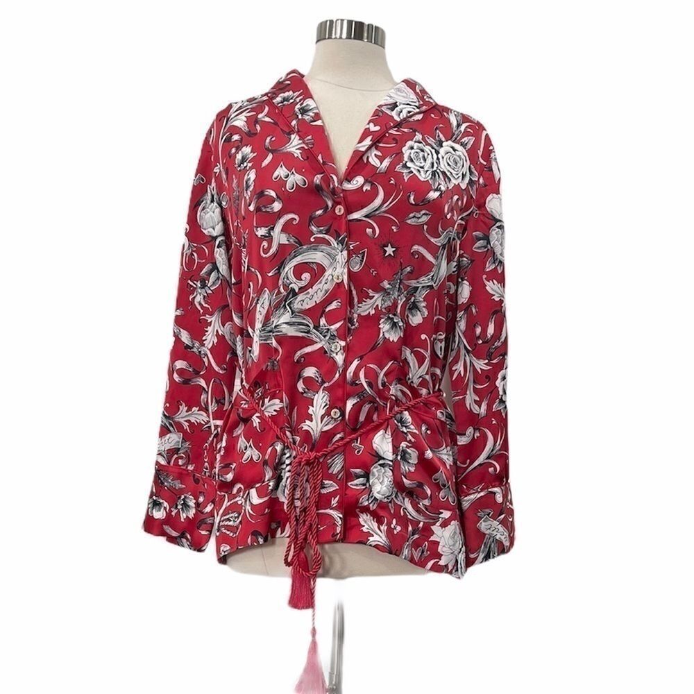 Victoria’s Secret Kimono Robe in size Medium